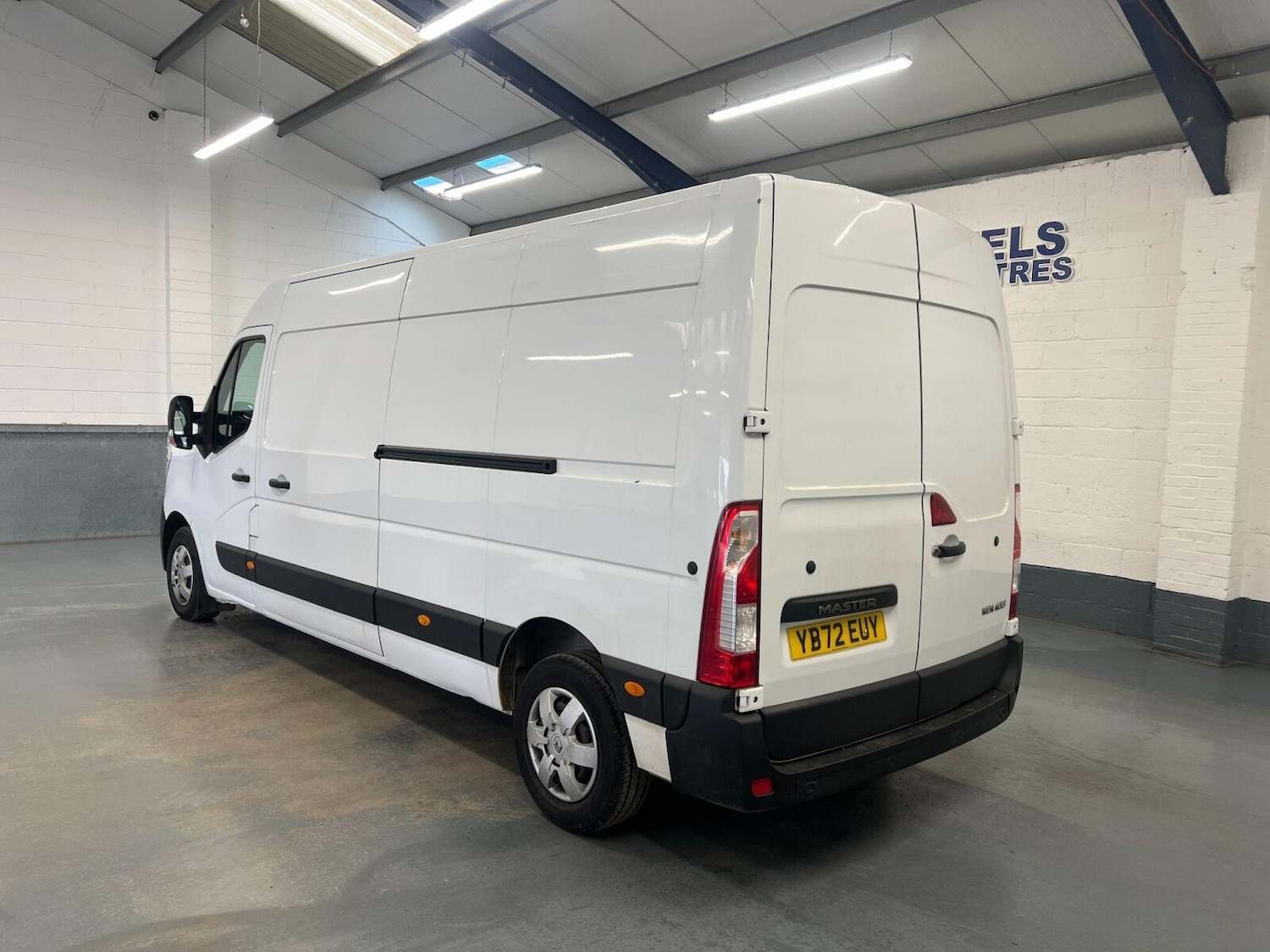 Used Renault Master 2023 for sale - 76316894: Photo 2