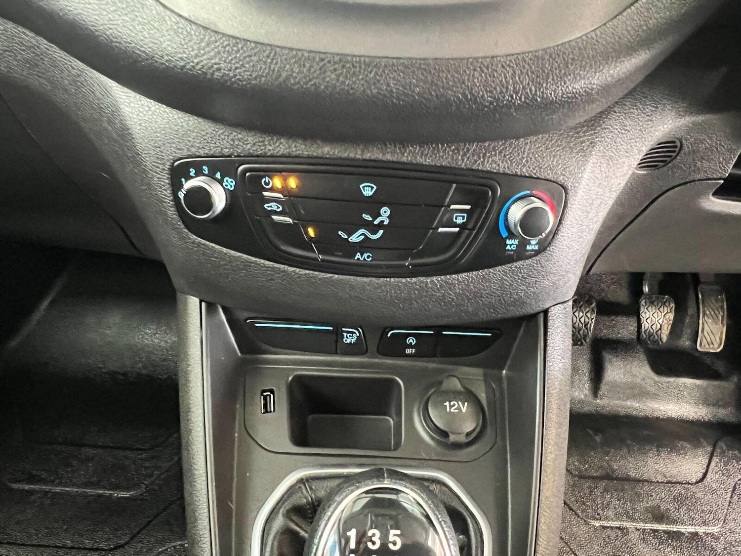 Used Ford Transit Courier 2023 for sale - 76722355: Photo 24