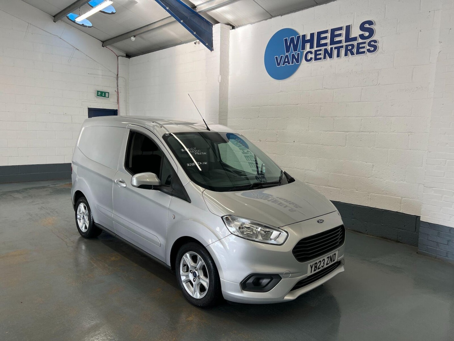 Used Ford Transit Courier 2023 for sale - 76722355: Photo 7