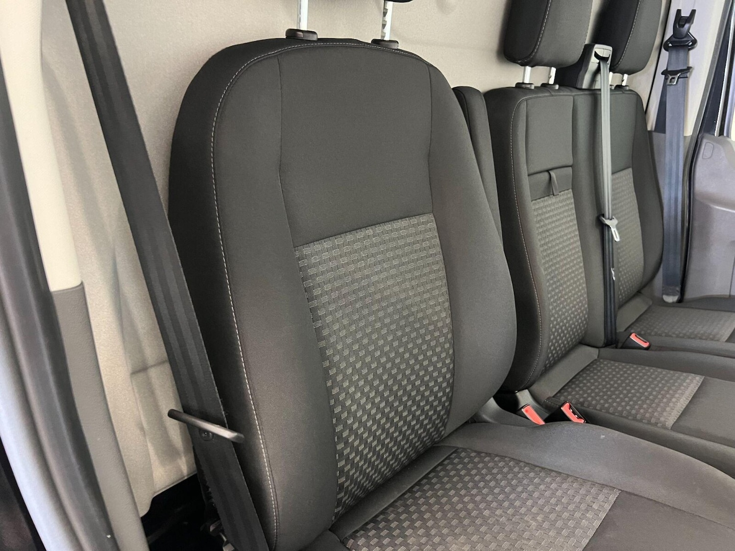 Used Ford Transit 2024 for sale - 76868308: Photo 9