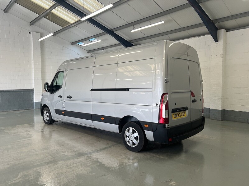 Used Renault Master for sale - 77668084: Photo 2