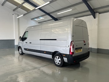 Used Renault Master 2023 for sale - 77668084: Photo