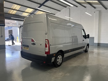 Used Renault Master 2023 for sale - 77668084: Photo