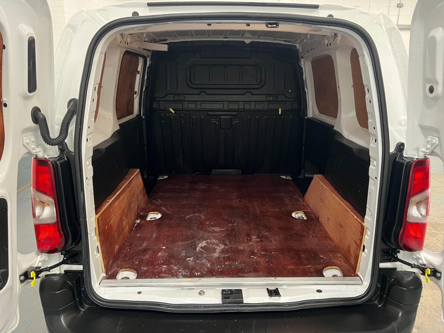 Used Citroen Berlingo 2020 for sale - 76086603: Photo 25