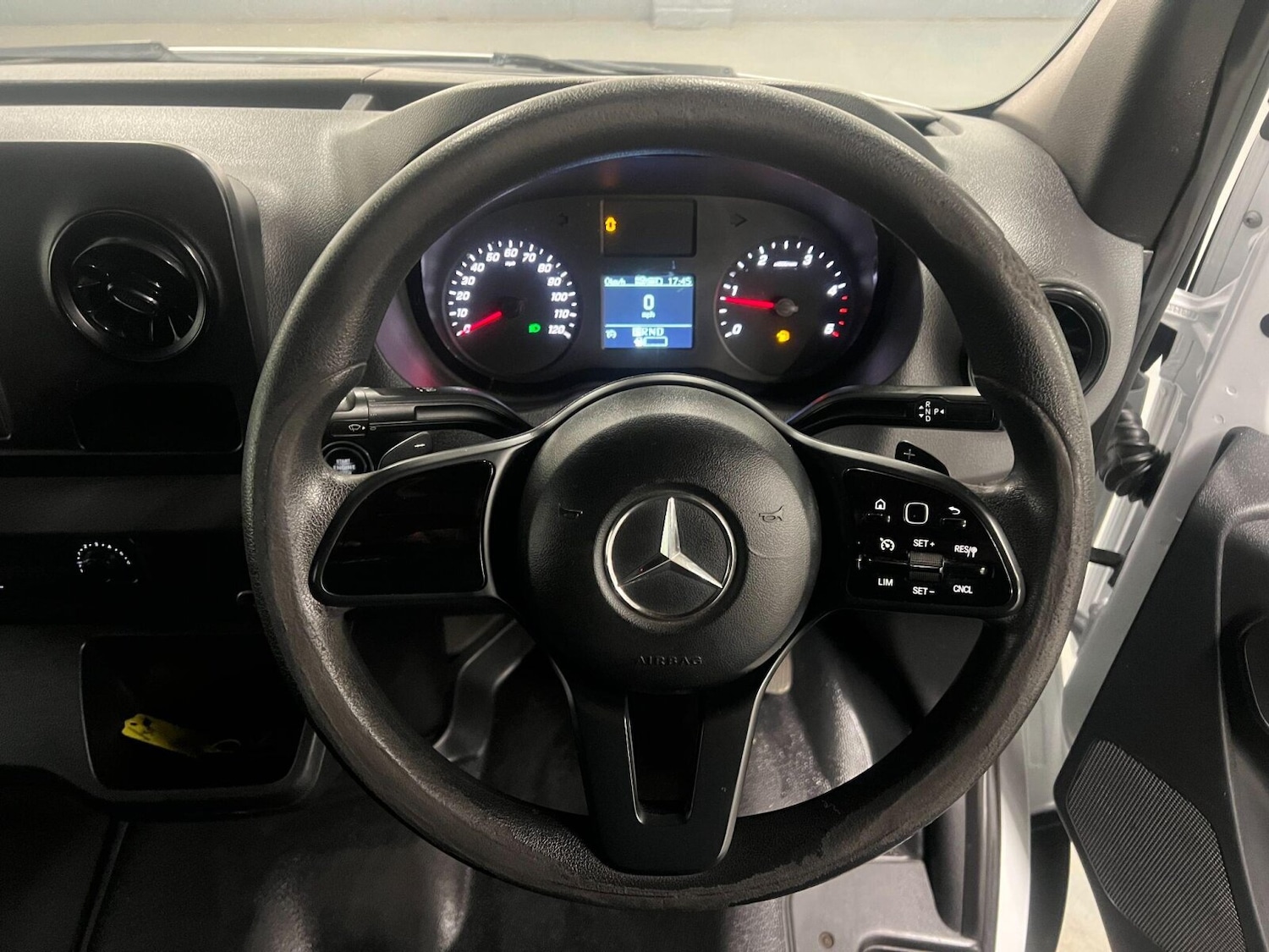 Used Mercedes-Benz Sprinter 2020 for sale - 76614993: Photo 17