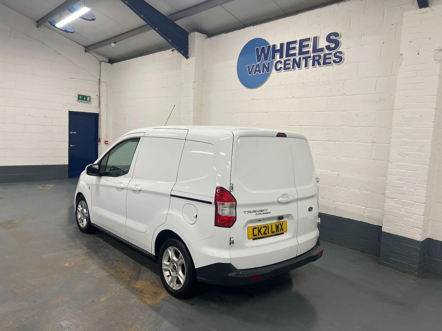 Used Ford Transit Courier 2021 for sale - 76873801: Photo 5