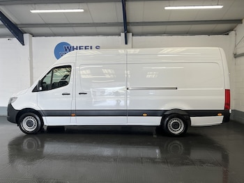 Used Mercedes-Benz Sprinter 2025 for sale - 78224156: Photo