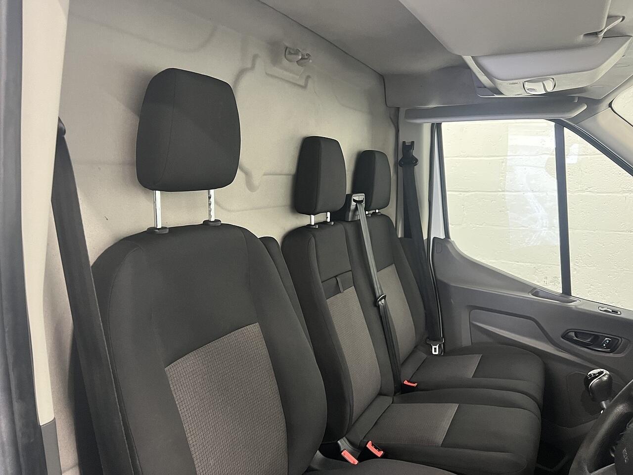 Used Ford Transit 2022 for sale - 76872549: Photo 11