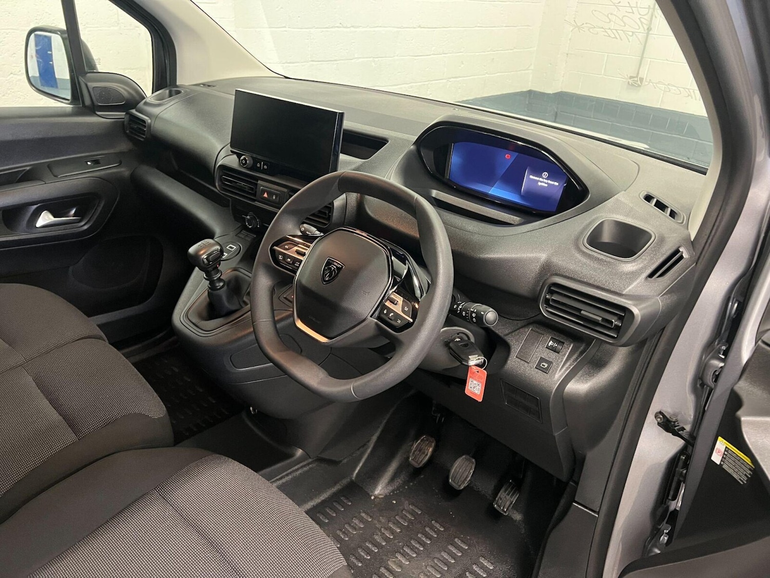 Used Peugeot Partner 2024 for sale - 76415283: Photo 11