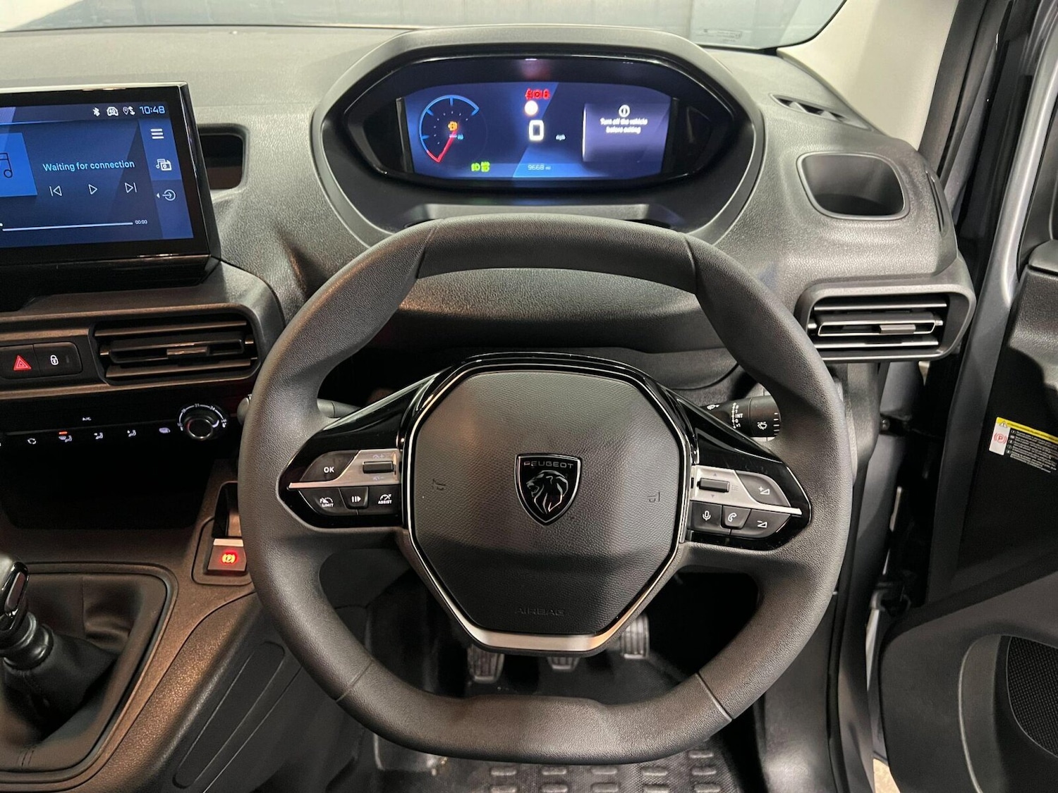 Used Peugeot Partner 2024 for sale - 76415283: Photo 16