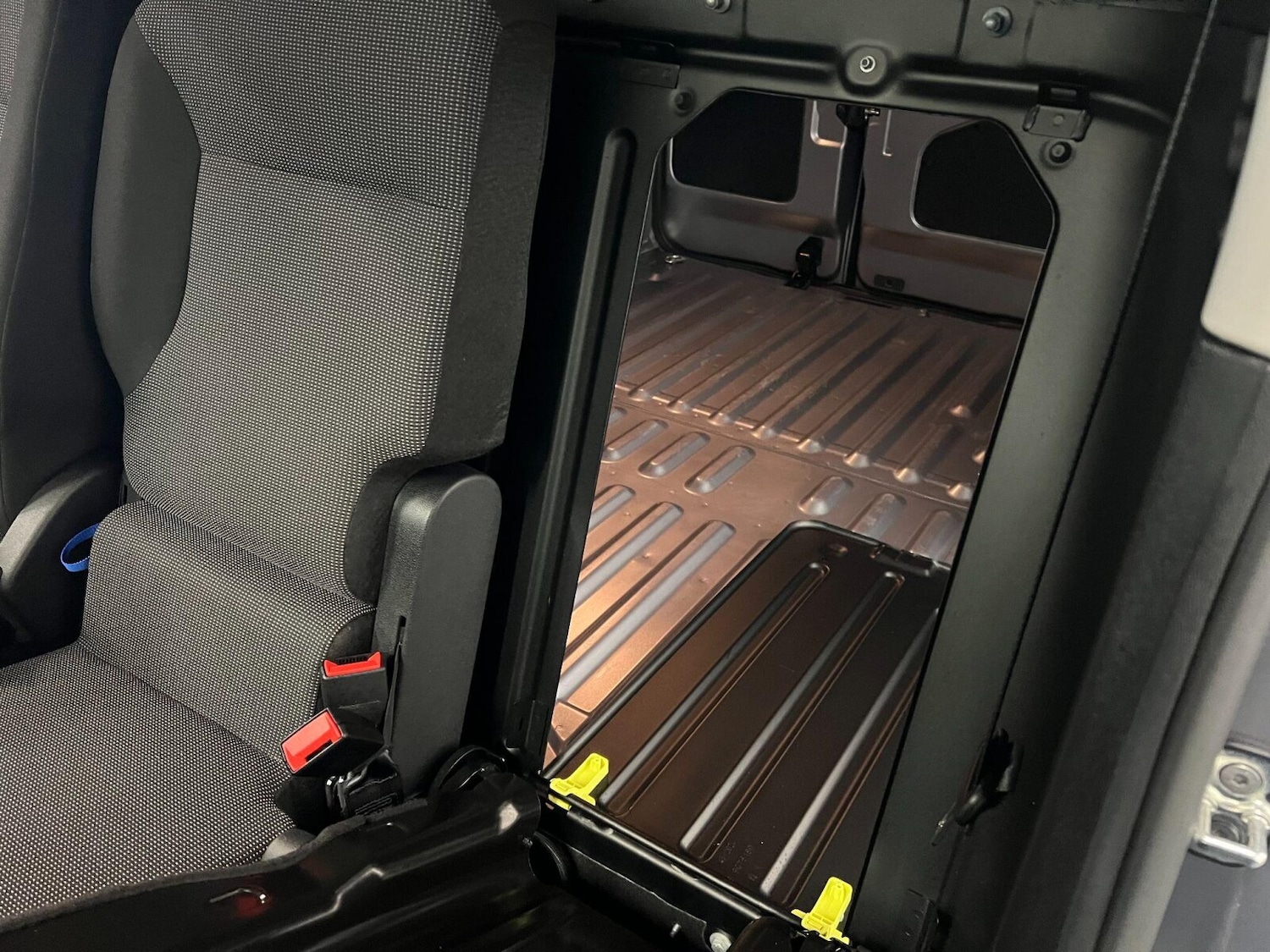 Used Peugeot Partner 2024 for sale - 76415283: Photo 29