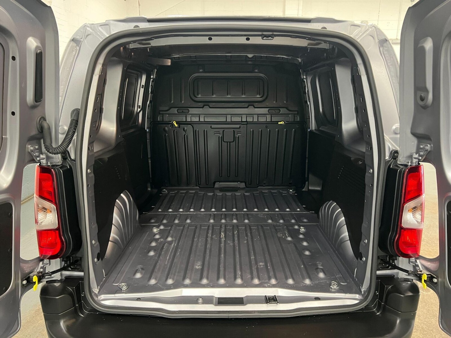 Used Peugeot Partner 2024 for sale - 76415283: Photo 33