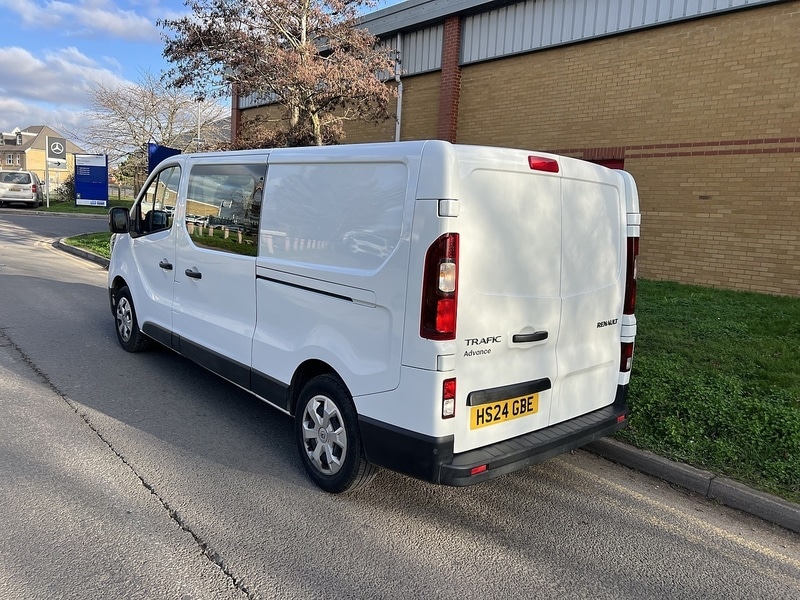 Used Renault Trafic 2024 for sale - 77055076: Photo 2