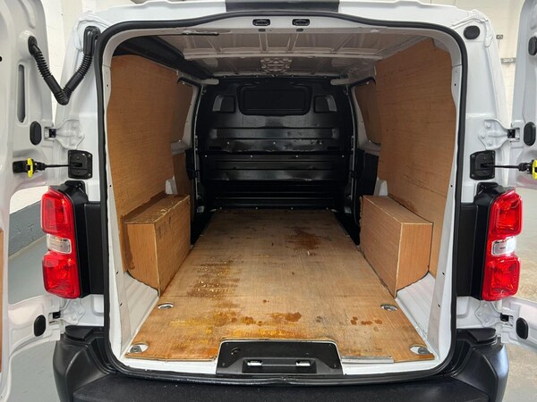 Used Vauxhall Vivaro 2022 for sale - 75406641: Photo 23