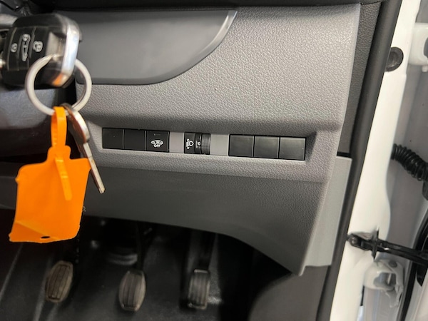 Used Vauxhall Vivaro 2022 for sale - 75406641: Photo 27
