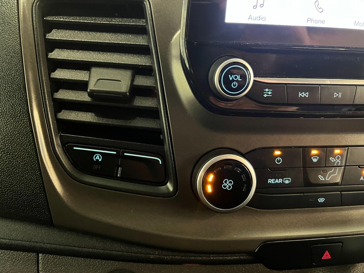 Used Ford Transit Custom 2022 for sale - 76868699: Photo 16