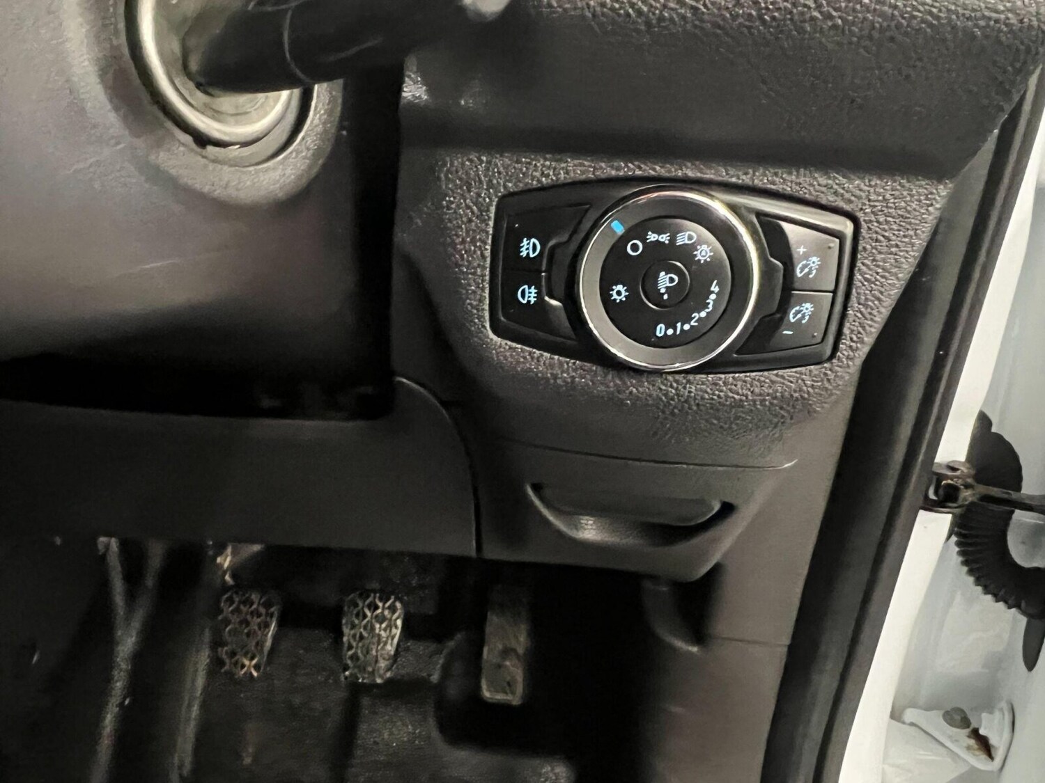 Used Ford Transit Courier 2021 for sale - 76738316: Photo 13