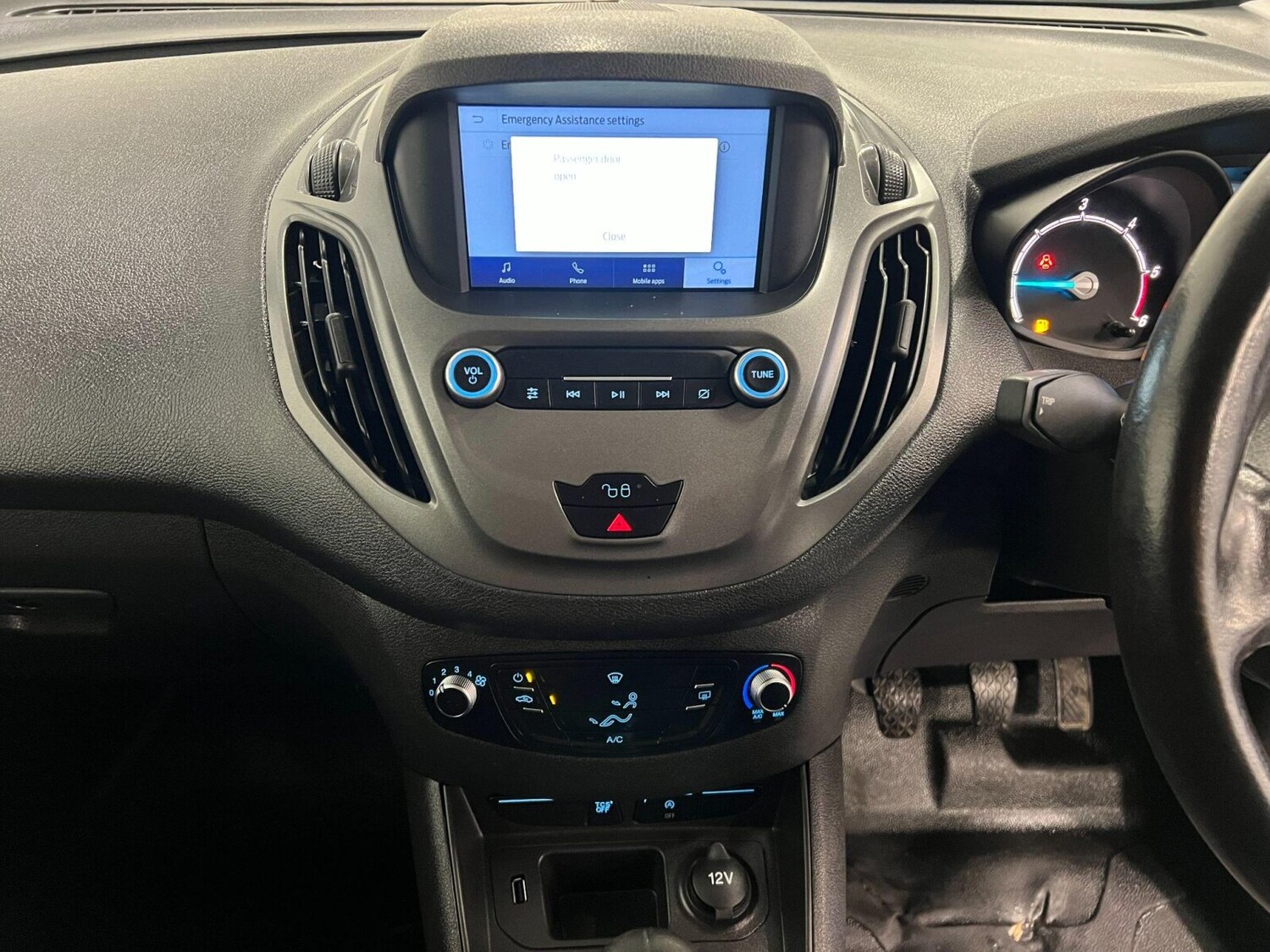 Used Ford Transit Courier 2021 for sale - 76738316: Photo 27