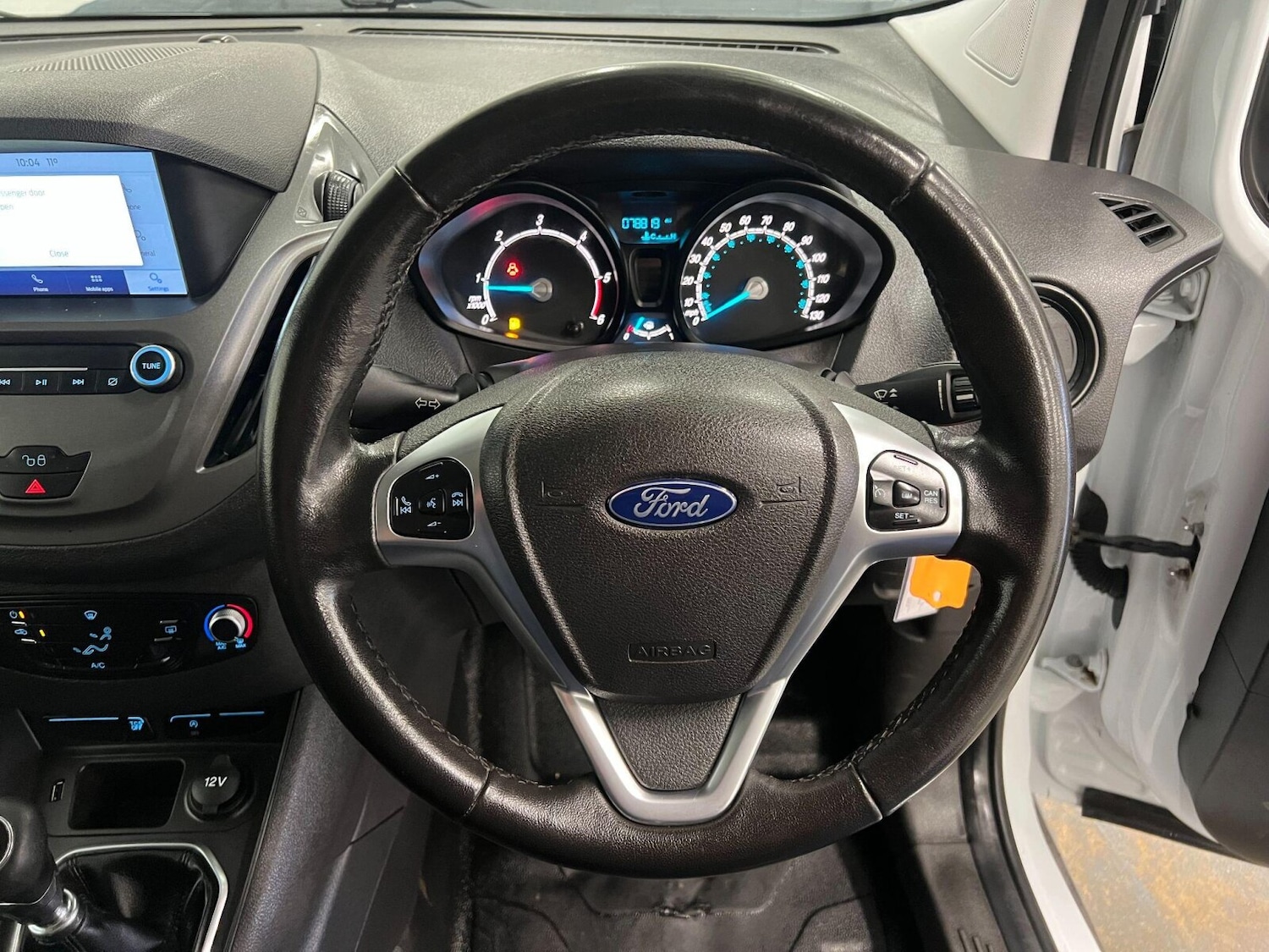 Used Ford Transit Courier 2021 for sale - 76738316: Photo 32