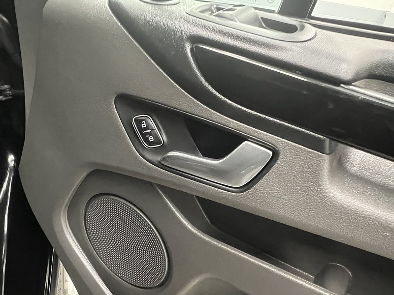 Used Ford Transit Custom 2023 for sale - 77568387: Photo 13