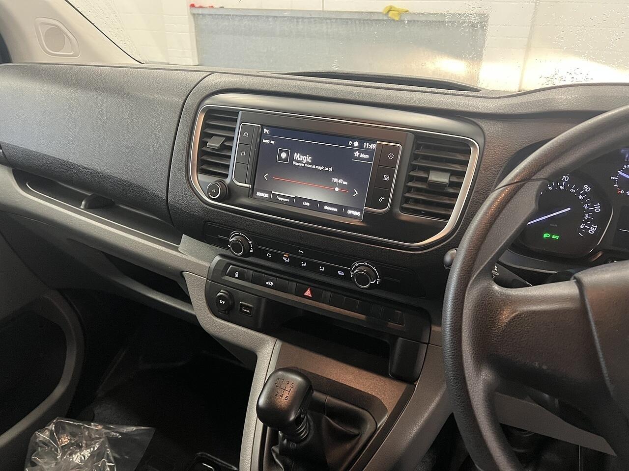 Used Vauxhall Vivaro 2022 for sale - 76826683: Photo 10