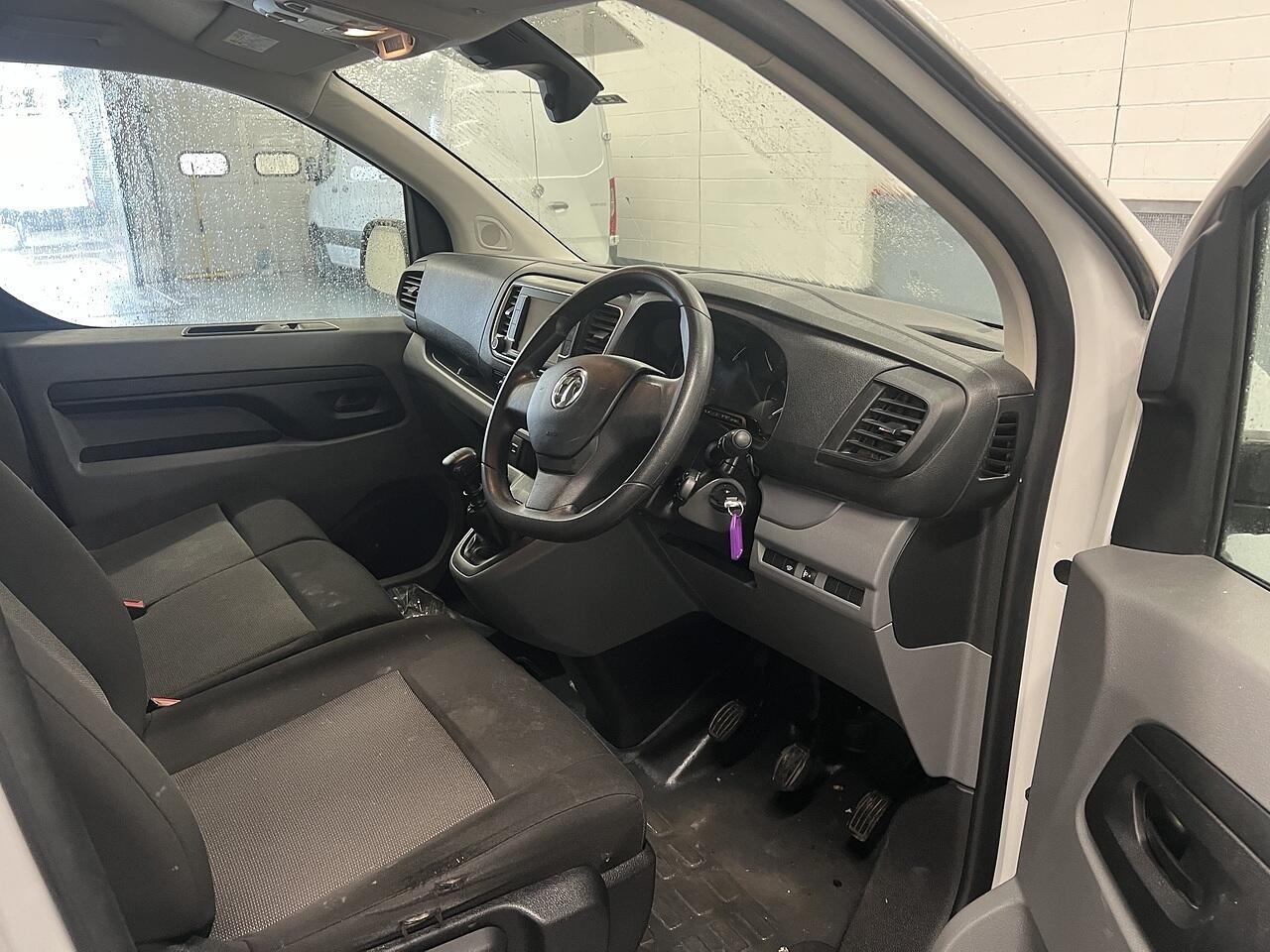 Used Vauxhall Vivaro 2022 for sale - 76826683: Photo 7