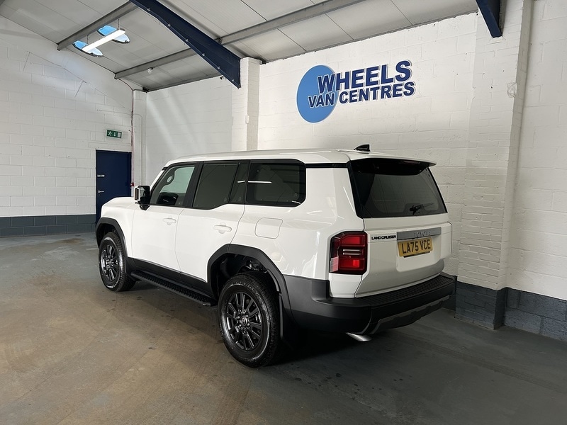 Used Toyota Land Cruiser 2025 for sale - 77023993: Photo 3