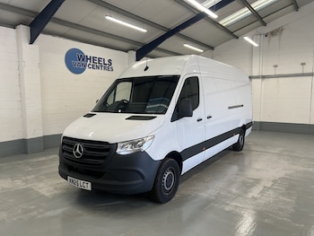 Mercedes-Benz Sprinter feature image