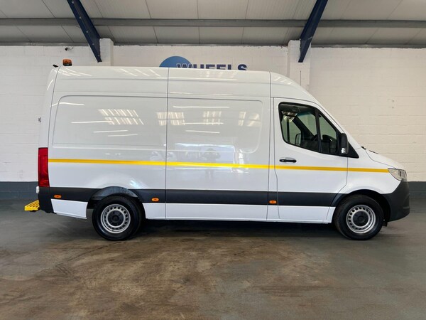 Used Mercedes-Benz Sprinter 2022 for sale - 75996995: Photo 7