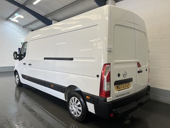 Used Nissan Interstar 2023 for sale - 79436240: Photo