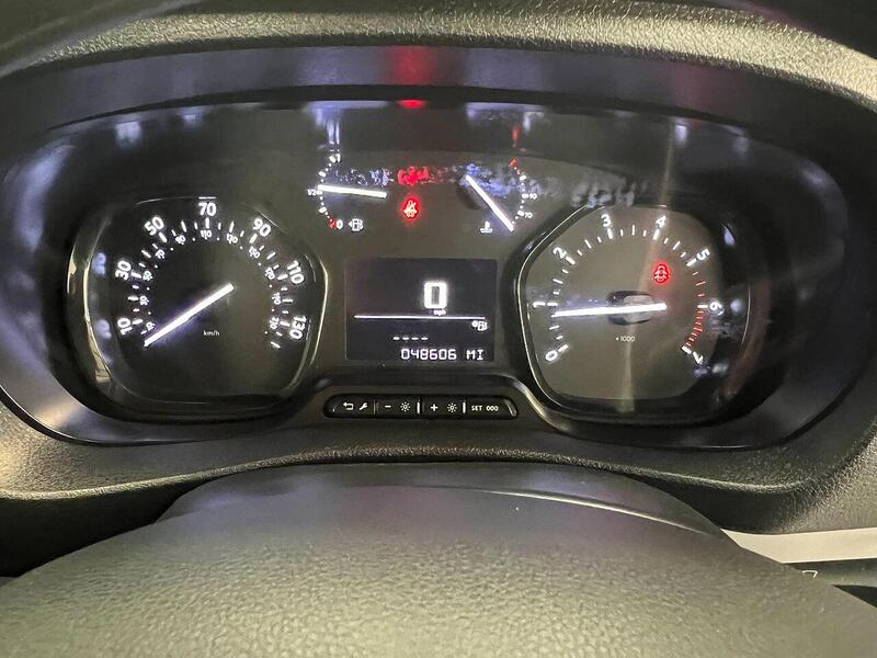 Used Vauxhall Vivaro 2023 for sale - 76904320: Photo 16