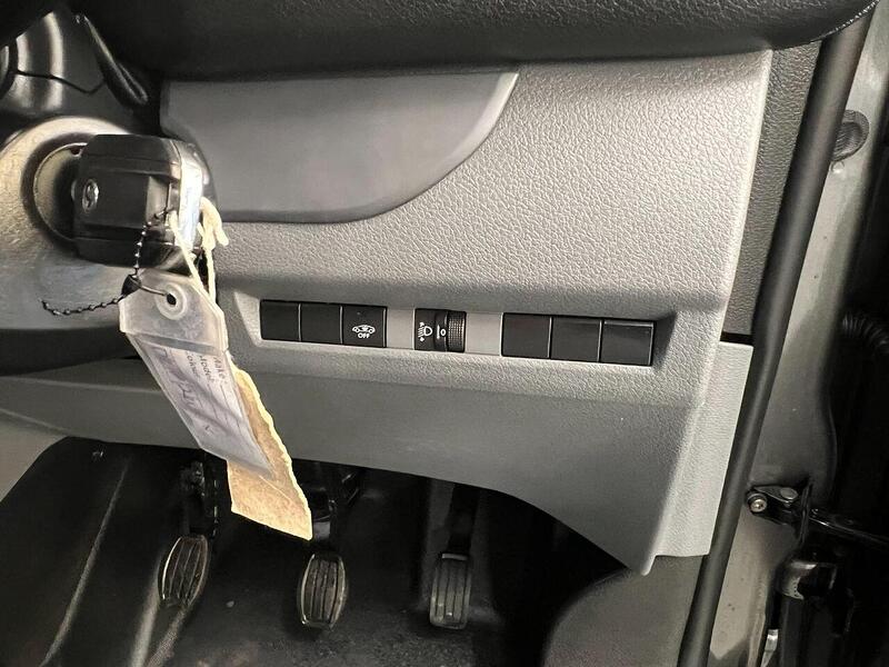 Used Vauxhall Vivaro 2023 for sale - 76904320: Photo 30