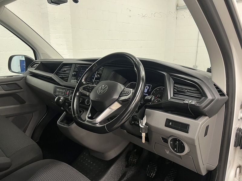 Used Volkswagen Transporter 2022 for sale - 77622041: Photo 11