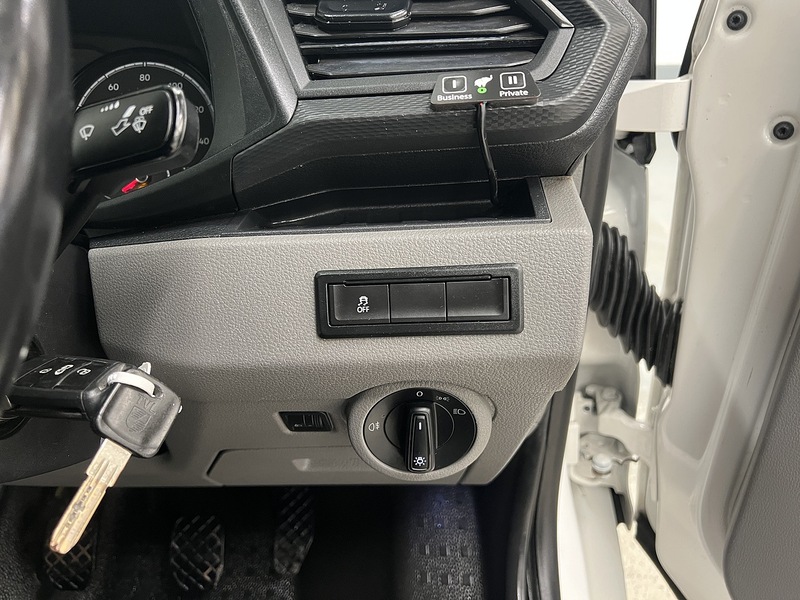 Used Volkswagen Transporter 2022 for sale - 77622041: Photo 18