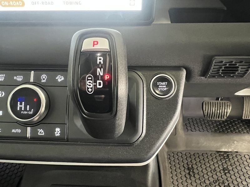 Used Land Rover Defender 2021 for sale - 77196481: Photo 25