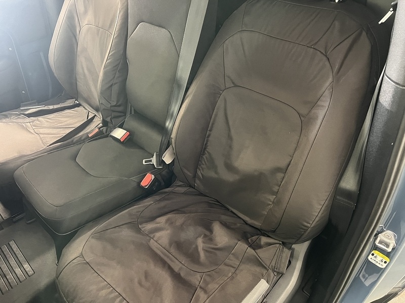 Used Land Rover Defender 2021 for sale - 77196481: Photo 34