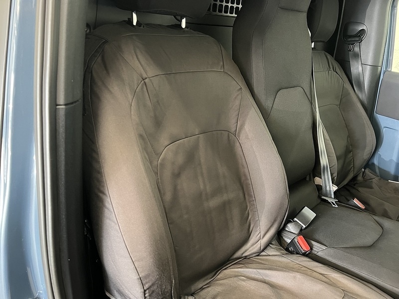 Used Land Rover Defender 2021 for sale - 77196481: Photo 9