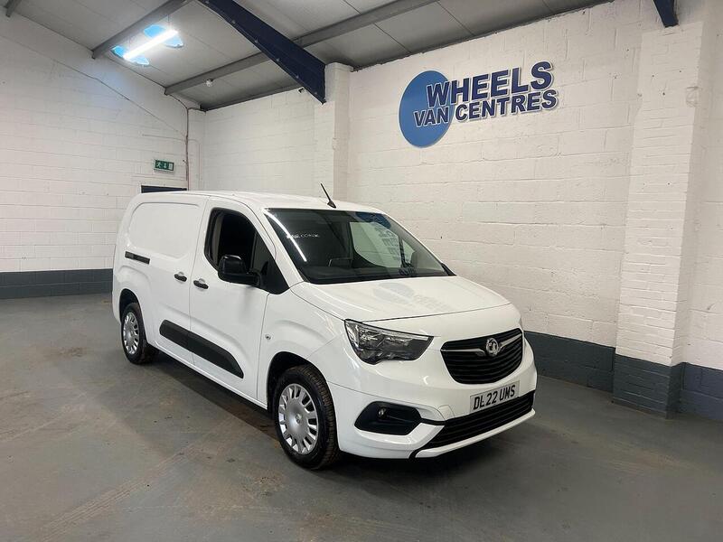 Used Vauxhall Combo 2022 for sale - 76904218: Photo 3