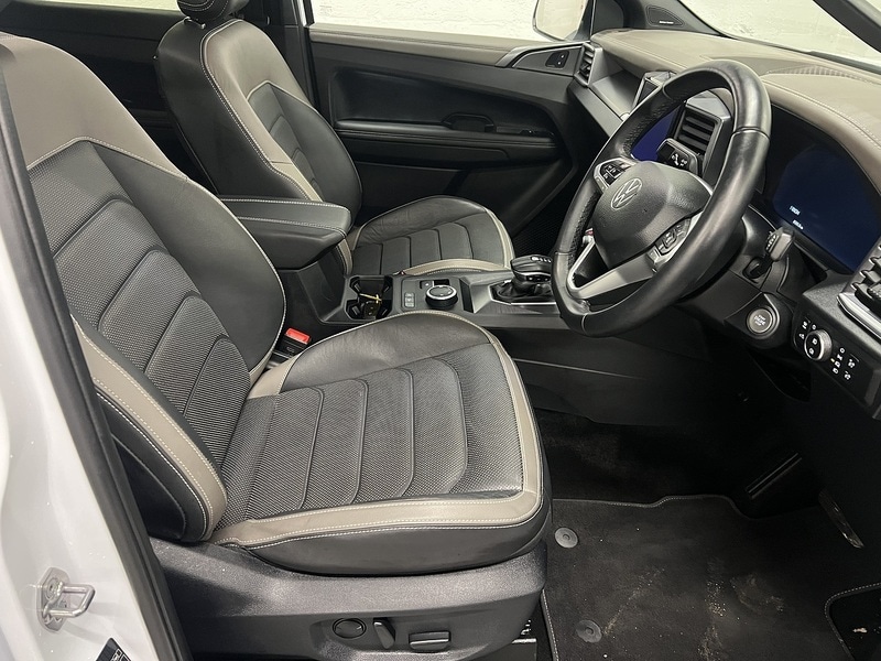 Used Volkswagen Amarok 2024 for sale - 76982532: Photo 10