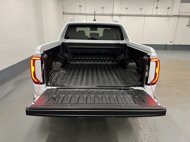 Used Volkswagen Amarok 2024 for sale - 76982532: Photo 39