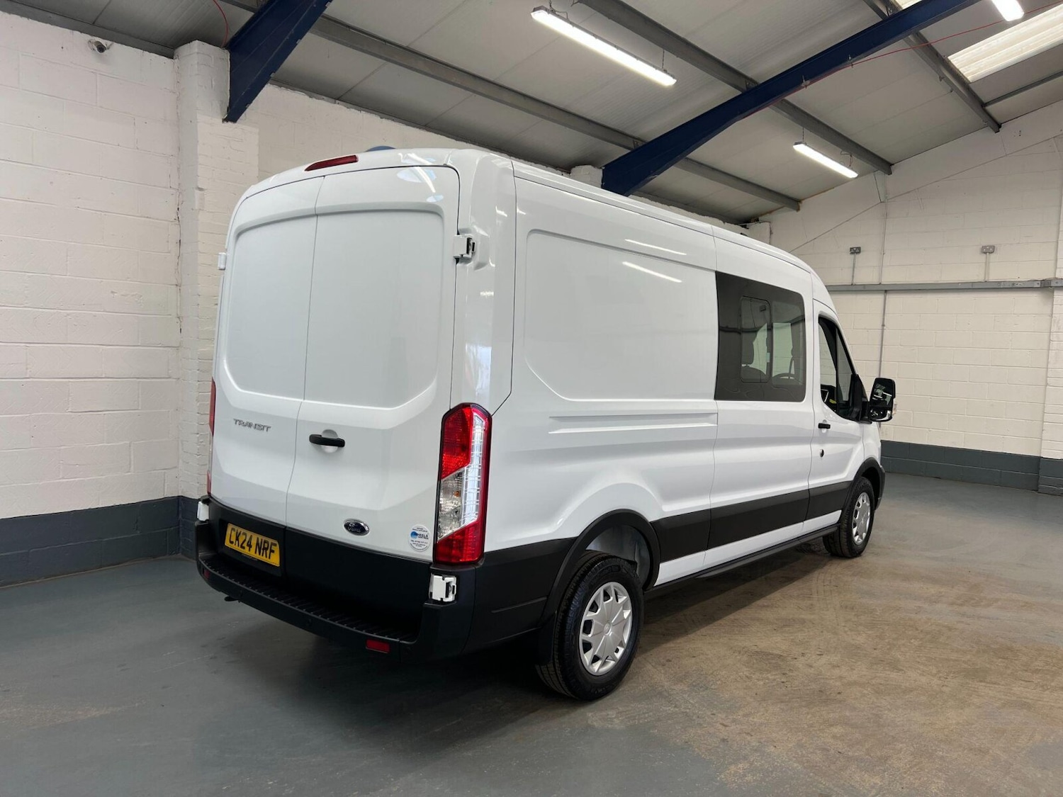 Used Ford Transit 2024 for sale - 76871290: Photo 8