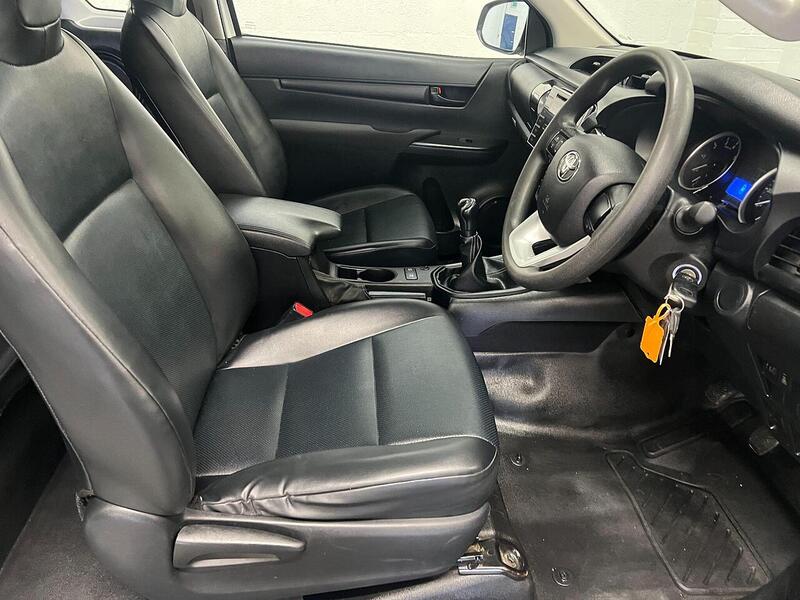 Used Toyota Hilux 2020 for sale - 76904107: Photo 10