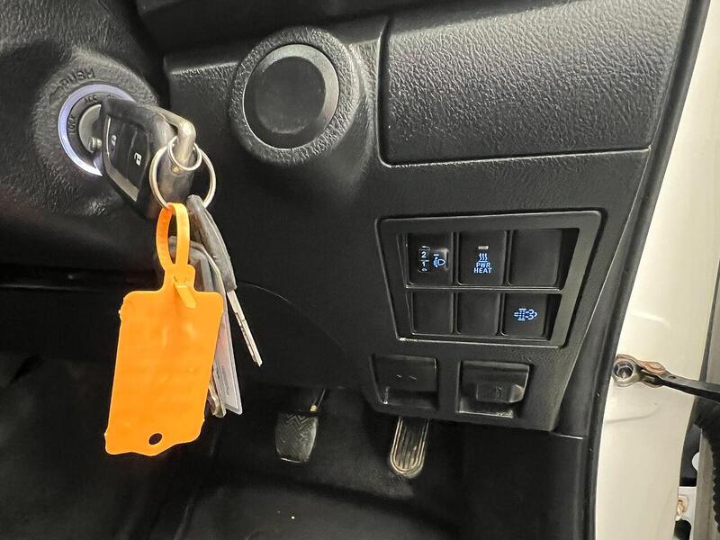 Used Toyota Hilux 2020 for sale - 76904107: Photo 19