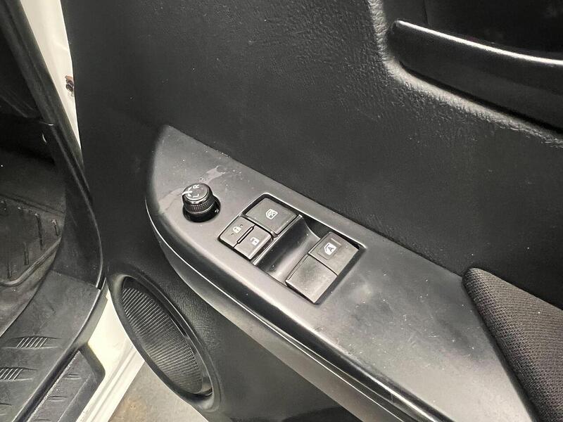 Used Toyota Hilux 2020 for sale - 76904107: Photo 29