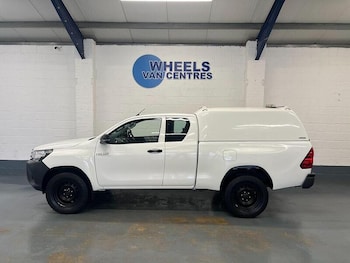 Used Toyota Hilux 2020 for sale - 76904107: Photo