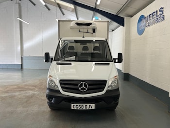 Used Mercedes-Benz Sprinter 2018 for sale - 76871384: Photo