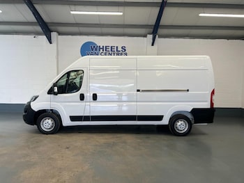 Used Peugeot Boxer 2023 for sale - 75404037: Photo
