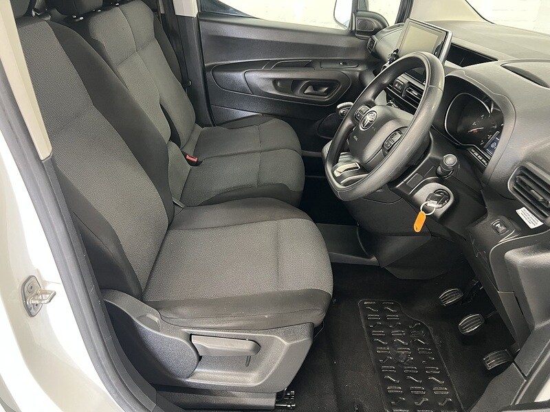 Used Toyota ProAce 2022 for sale - 76904362: Photo 10