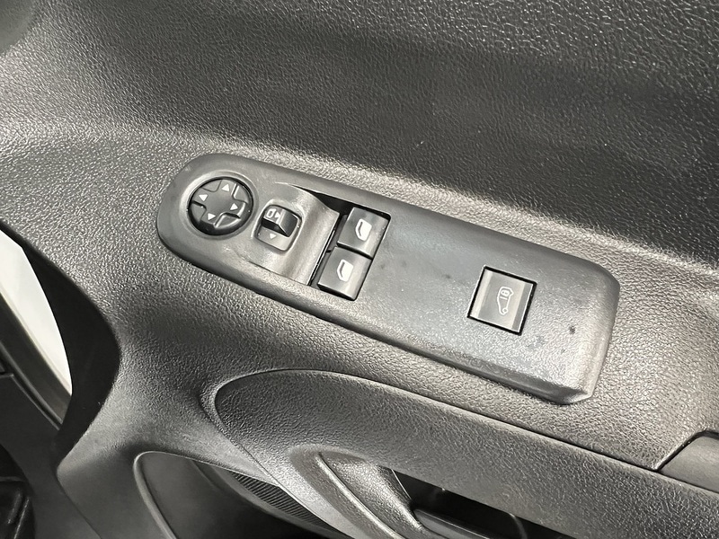 Used Toyota ProAce 2022 for sale - 76904362: Photo 12