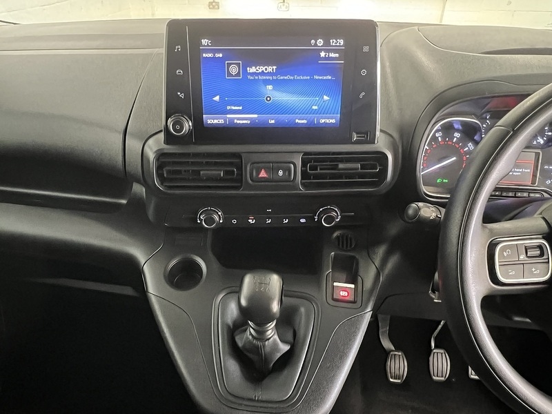 Used Toyota ProAce 2022 for sale - 76904362: Photo 17